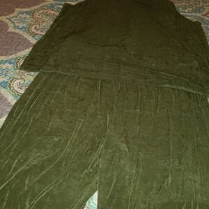 Plus Size Vikki Vi Top And Bottoms